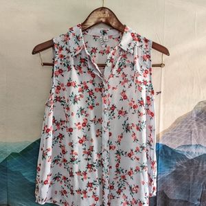 Elle - XS - Floral Flowing Shirt